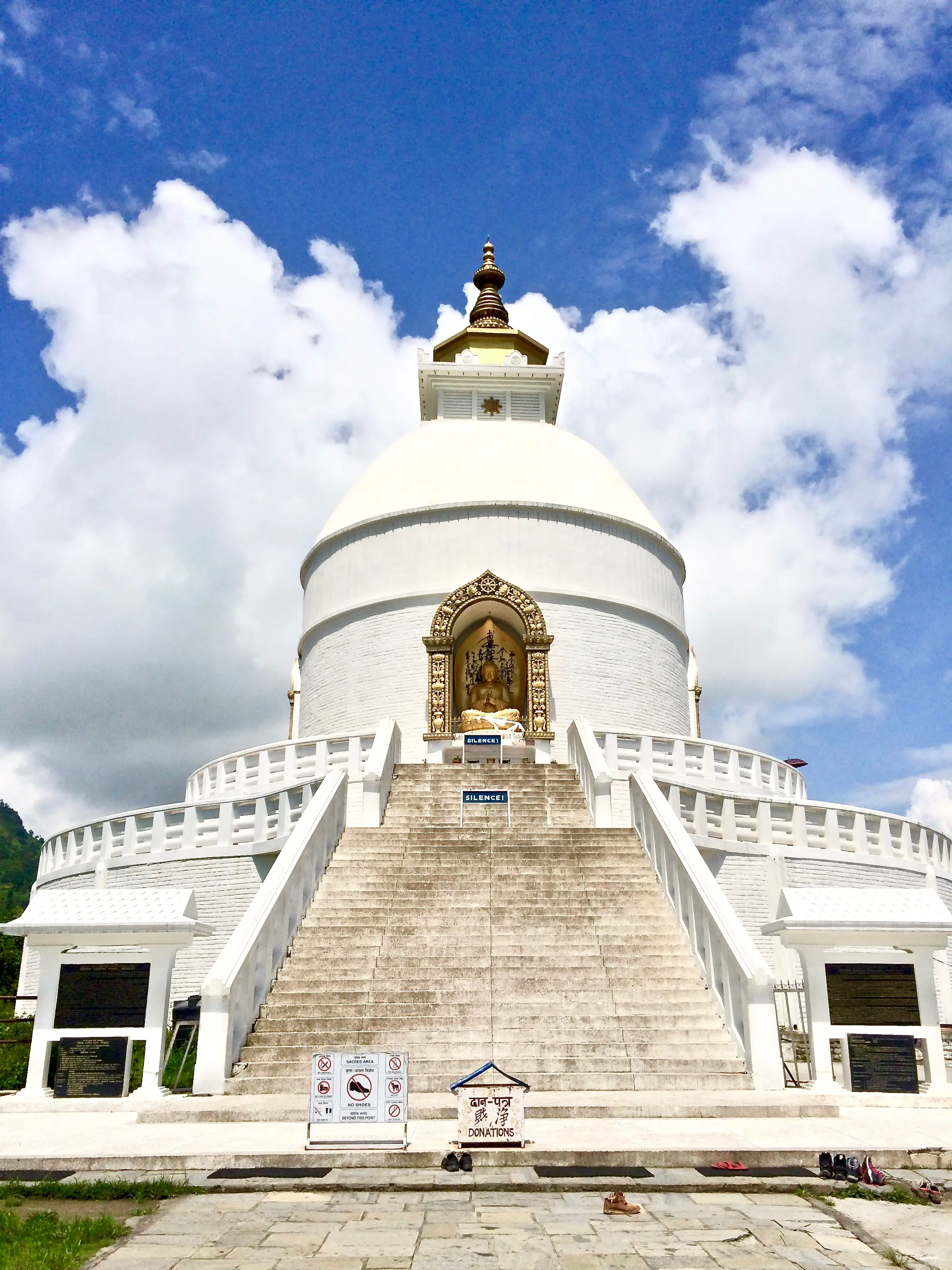 The white stupa of the World Peace Pagoda